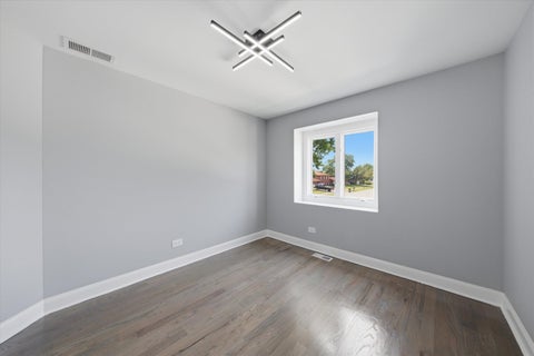 Tiny photo for 223 S Dante Avenue, Glenwood, IL 60425 (MLS # 12738267)