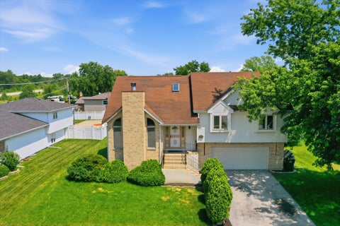 Tiny photo for 223 S Dante Avenue, Glenwood, IL 60425 (MLS # 12738267)