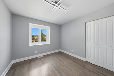 Tiny photo for 223 S Dante Avenue, Glenwood, IL 60425 (MLS # 12738267)