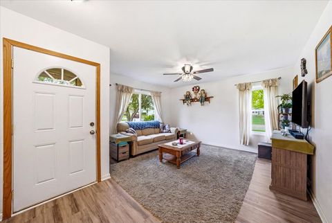 Tiny photo for 7653 W North Avenue, Frankfort, IL 60423 (MLS # 12610056)