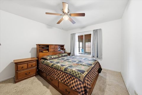 Tiny photo for 7653 W North Avenue, Frankfort, IL 60423 (MLS # 12610056)