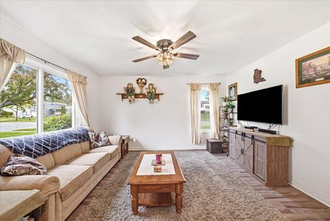 Tiny photo for 7653 W North Avenue, Frankfort, IL 60423 (MLS # 12610056)