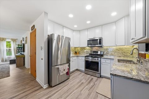 Tiny photo for 7653 W North Avenue, Frankfort, IL 60423 (MLS # 12610056)