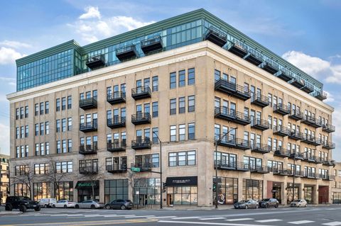 1645 W Ogden Avenue 328 Chicago IL 60612