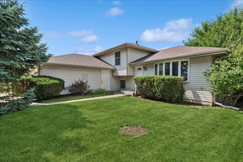 Photo of Plainfield, IL 60586 (MLS # 12724382)