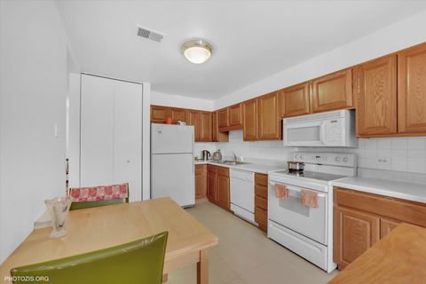 Tiny photo for 4838 Howard Street #301, Skokie, IL 60077 (MLS # 12413036)