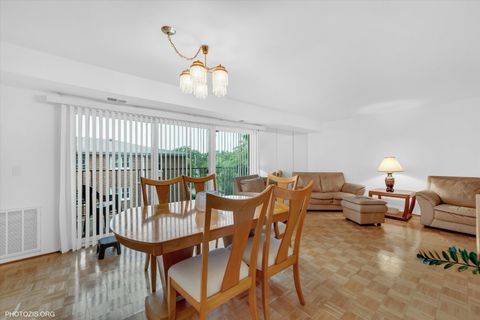 Tiny photo for 4838 Howard Street #301, Skokie, IL 60077 (MLS # 12413036)