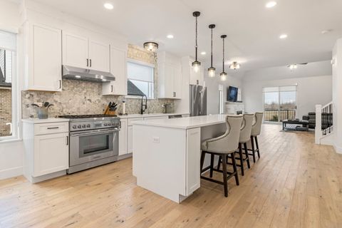 Tiny photo for 16511 Kayla Drive, Lemont, IL 60439 (MLS # 12574914)