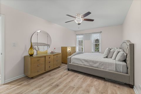 Tiny photo for 2100 Country Club Drive, Woodridge, IL 60517 (MLS # 12502662)