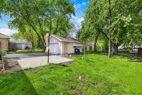 Tiny photo for 6754 S 78th Avenue, Bridgeview, IL 60455 (MLS # 12636198)