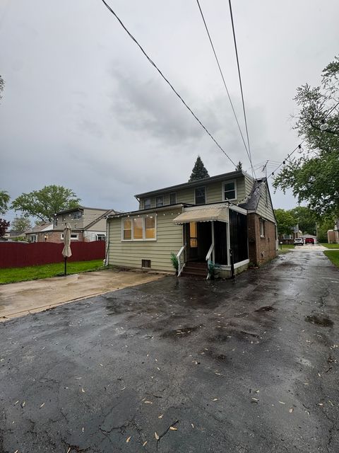 Tiny photo for Bridgeview, IL 60455 (MLS # 12636198)