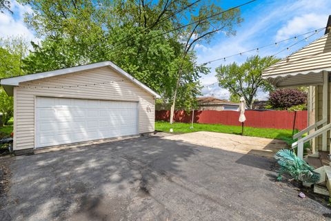 Tiny photo for 6754 S 78th Avenue, Bridgeview, IL 60455 (MLS # 12636198)