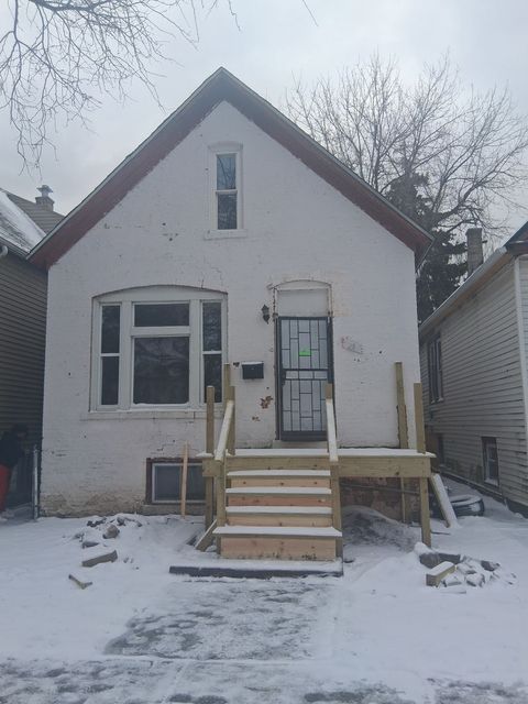 Photo of 21 E 117TH Place, Chicago, IL 60628 (MLS # 12095406)