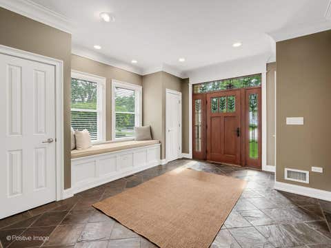Tiny photo for 337 S Park Avenue, La Grange, IL 60525 (MLS # 12667852)