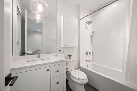 Tiny photo for 2042 N Honore Street, Chicago, IL 60614 (MLS # 12595363)