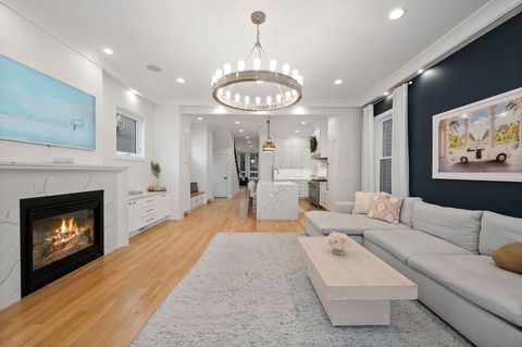 Tiny photo for 2042 N Honore Street, Chicago, IL 60614 (MLS # 12595363)