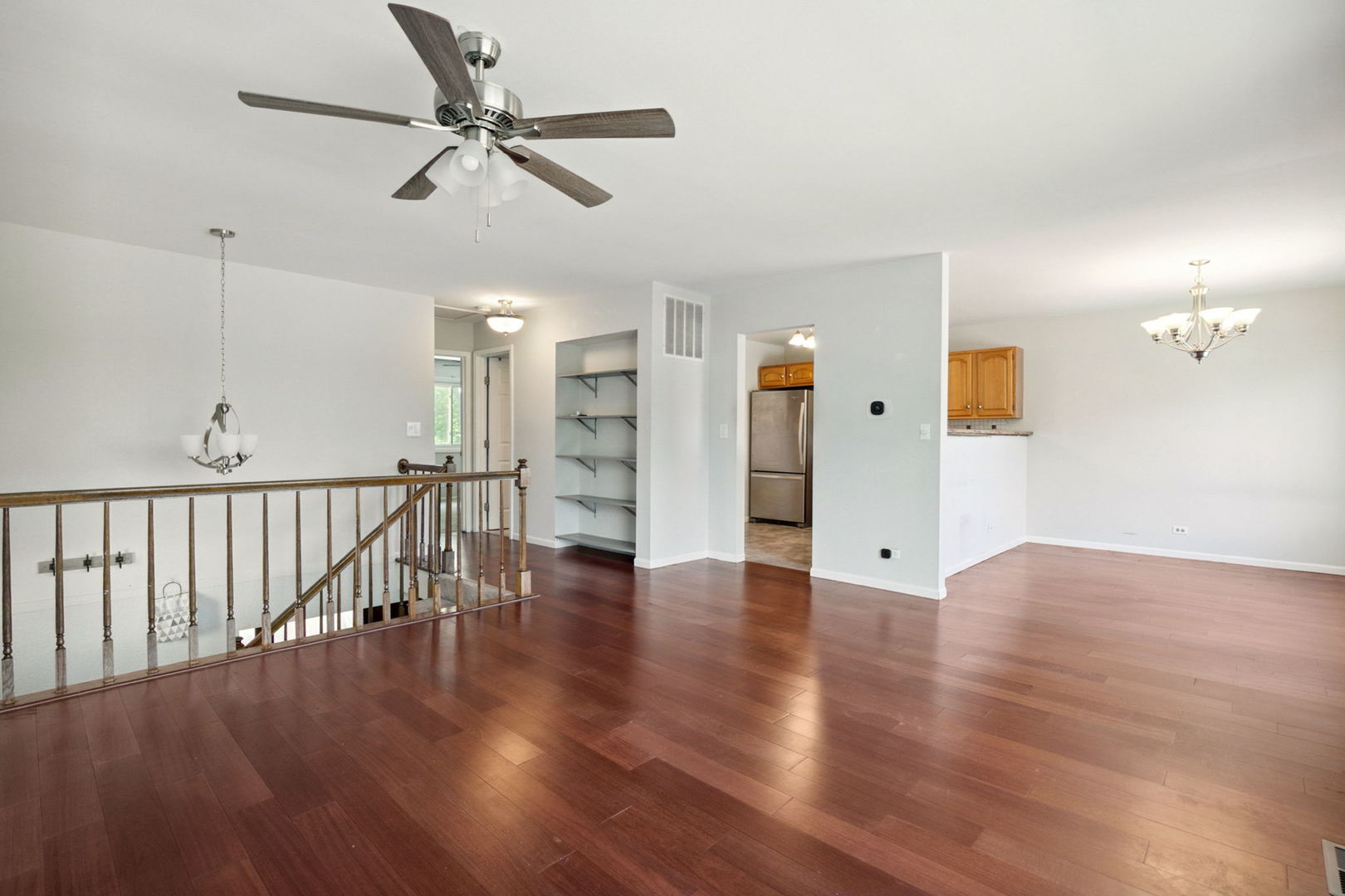 2125 Leeward Lane