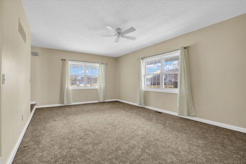 Tiny photo for 2504 Lakewood Drive, Champaign, IL 61822 (MLS # 12579305)