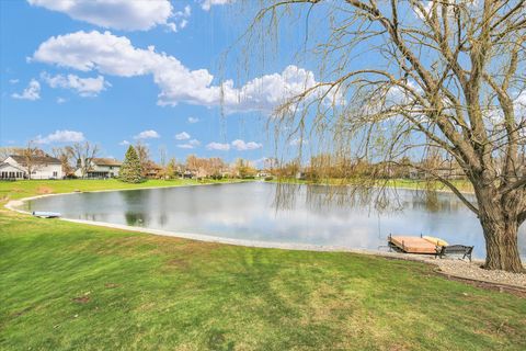 Tiny photo for 2504 Lakewood Drive, Champaign, IL 61822 (MLS # 12579305)