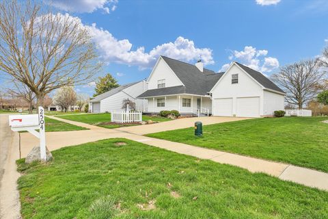 Tiny photo for 2504 Lakewood Drive, Champaign, IL 61822 (MLS # 12579305)