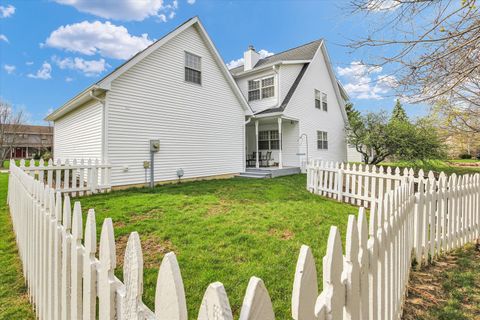 Tiny photo for 2504 Lakewood Drive, Champaign, IL 61822 (MLS # 12579305)