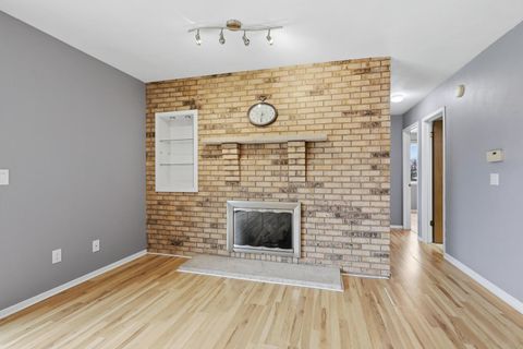 Tiny photo for 4190 MALLARD Court #9, Bettendorf, IA 52722 (MLS # 12681865)