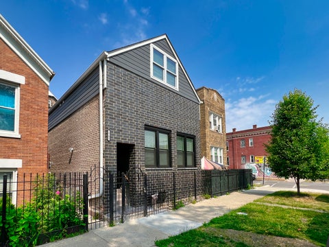 Photo of 2702 S Homan Avenue #2, Chicago, IL 60623 (MLS # 12785467)