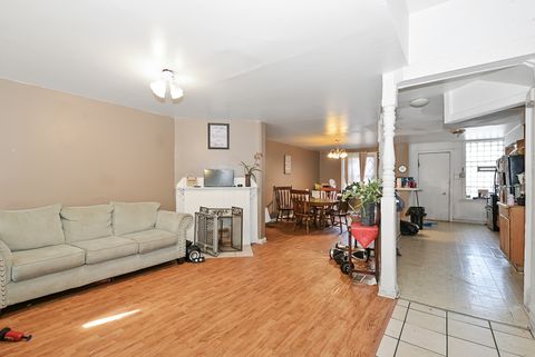 Tiny photo for 6706 S Parnell Avenue, Chicago, IL 60621 (MLS # 12530290)