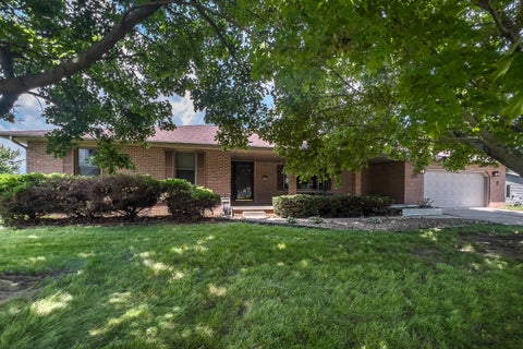 Photo of 404 Sunset Drive, Colfax, IL 61728 (MLS # 12700014)