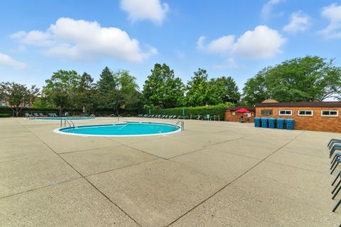 Tiny photo for 1207 S Old Wilke Road #303, Arlington Heights, IL 60005 (MLS # 12525249)