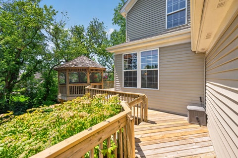 Tiny photo for 955 Angle Tarn, West Dundee, IL 60118 (MLS # 12718315)