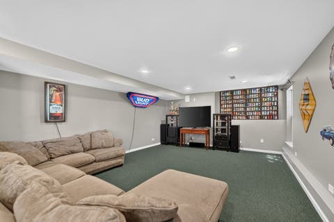 Tiny photo for 955 Angle Tarn, West Dundee, IL 60118 (MLS # 12718315)