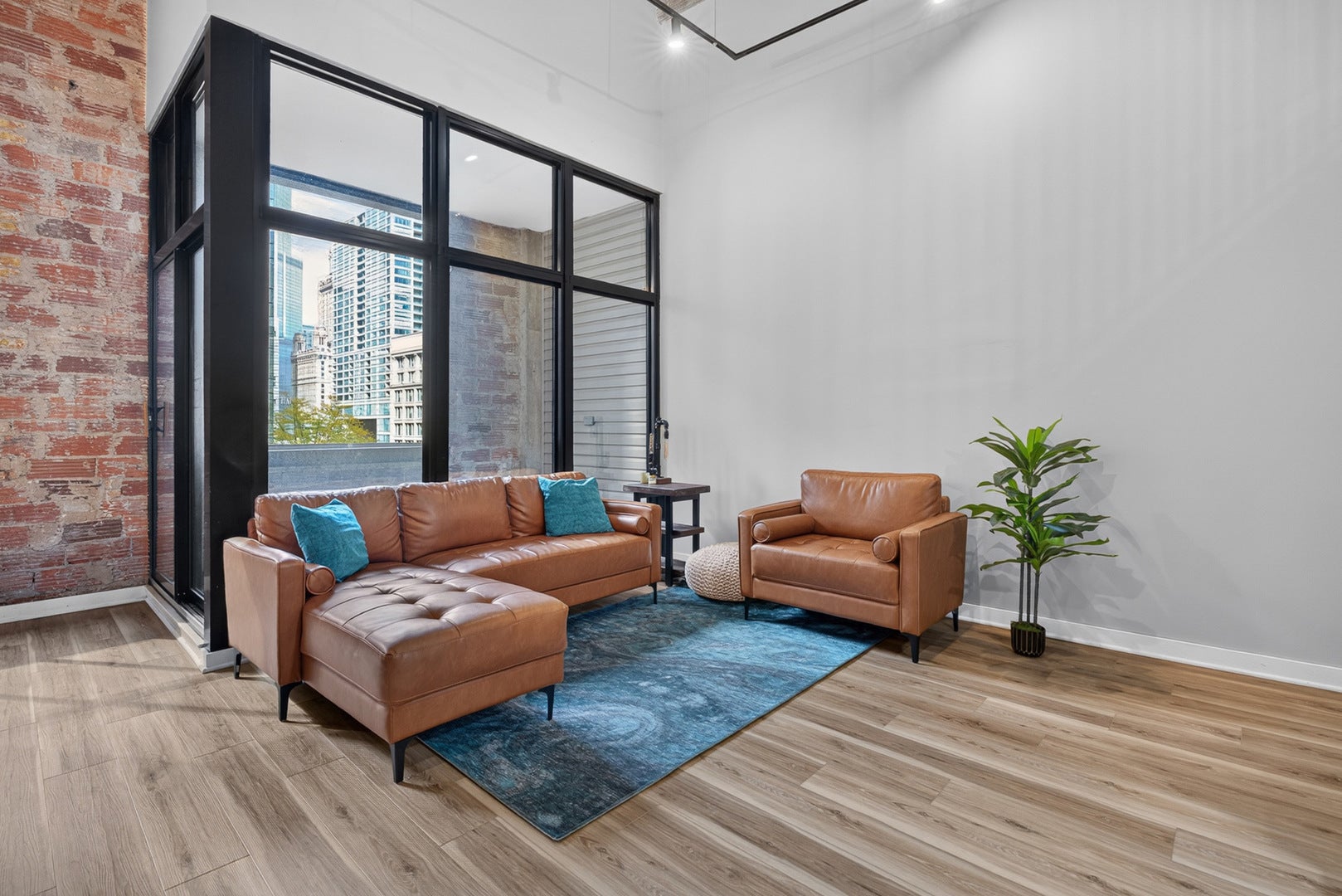 20 N State Street 1012