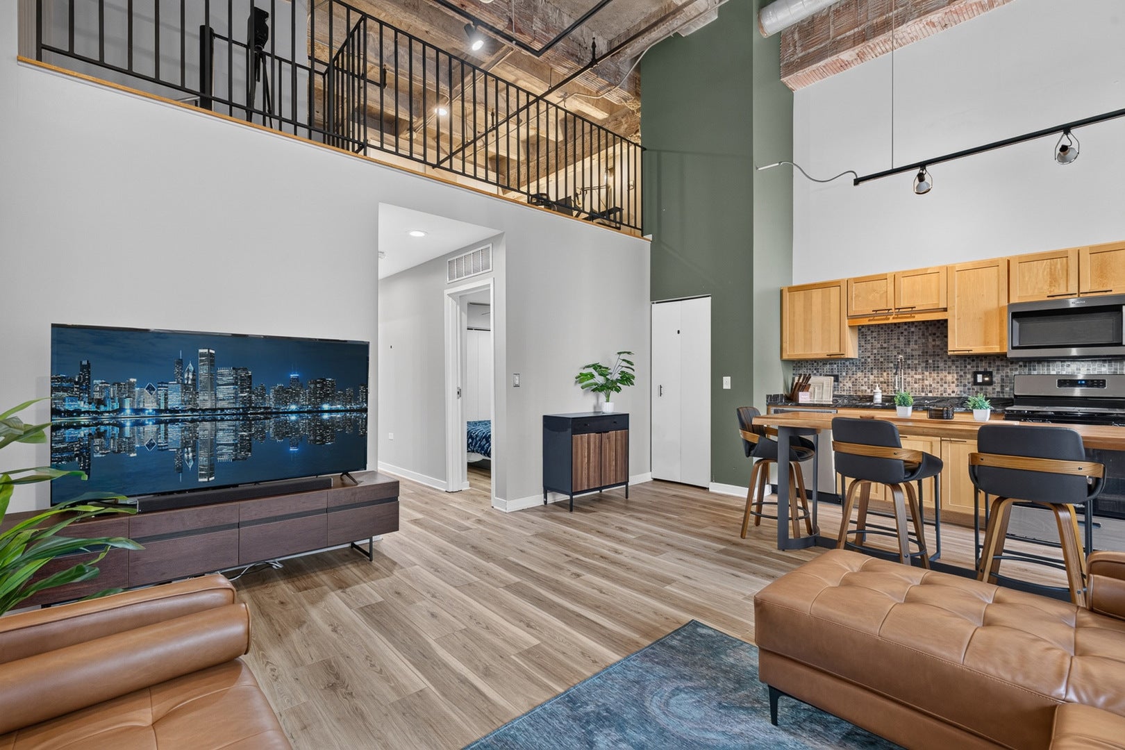 20 N State Street 1012