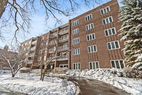 1500 Oak Avenue 3G Evanston IL 60201