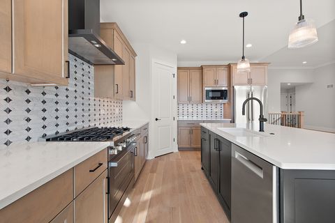 Tiny photo for 11059 Lizmore Lane #39B, Orland Park, IL 60467 (MLS # 12553081)