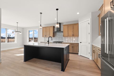 Tiny photo for 11059 Lizmore Lane #39B, Orland Park, IL 60467 (MLS # 12553081)