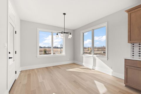 Tiny photo for 11059 Lizmore Lane #39B, Orland Park, IL 60467 (MLS # 12553081)