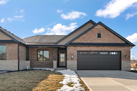 Tiny photo for 11059 Lizmore Lane #39B, Orland Park, IL 60467 (MLS # 12553081)