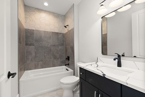 Tiny photo for 11059 Lizmore Lane #39B, Orland Park, IL 60467 (MLS # 12553081)