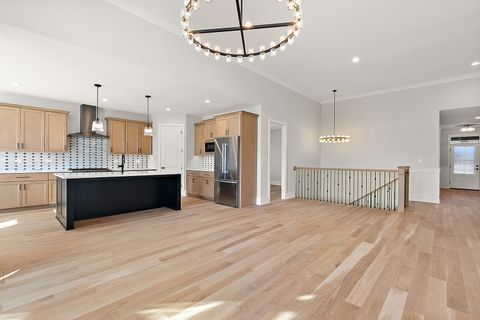 Tiny photo for 11059 Lizmore Lane #39B, Orland Park, IL 60467 (MLS # 12553081)