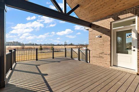 Tiny photo for 11059 Lizmore Lane #39B, Orland Park, IL 60467 (MLS # 12553081)