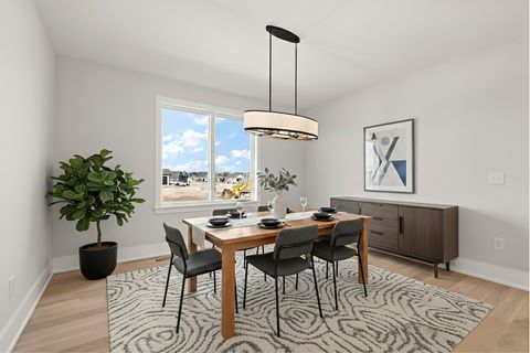 Tiny photo for 11059 Lizmore Lane #39B, Orland Park, IL 60467 (MLS # 12553081)