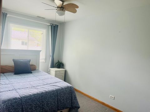 Tiny photo for 2S547 Continental Drive, Warrenville, IL 60555 (MLS # 12366061)