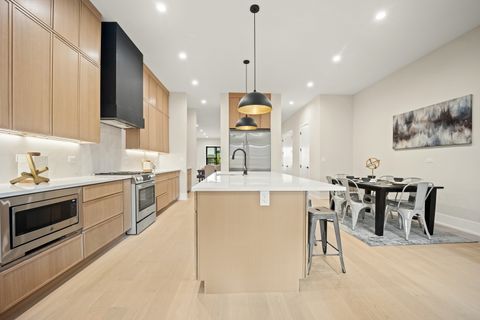 Tiny photo for 4353 N Richmond Avenue #1S, Chicago, IL 60618 (MLS # 12525599)