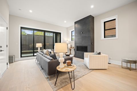 Tiny photo for 4353 N Richmond Avenue #1S, Chicago, IL 60618 (MLS # 12525599)