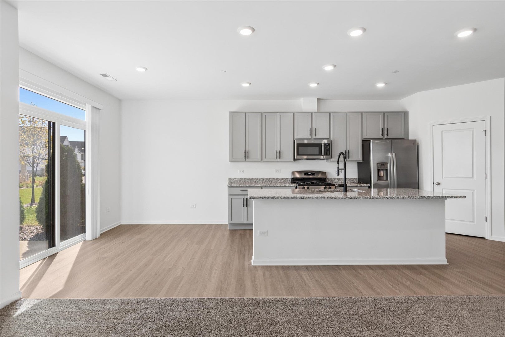 8489 Liberty Lane 8489