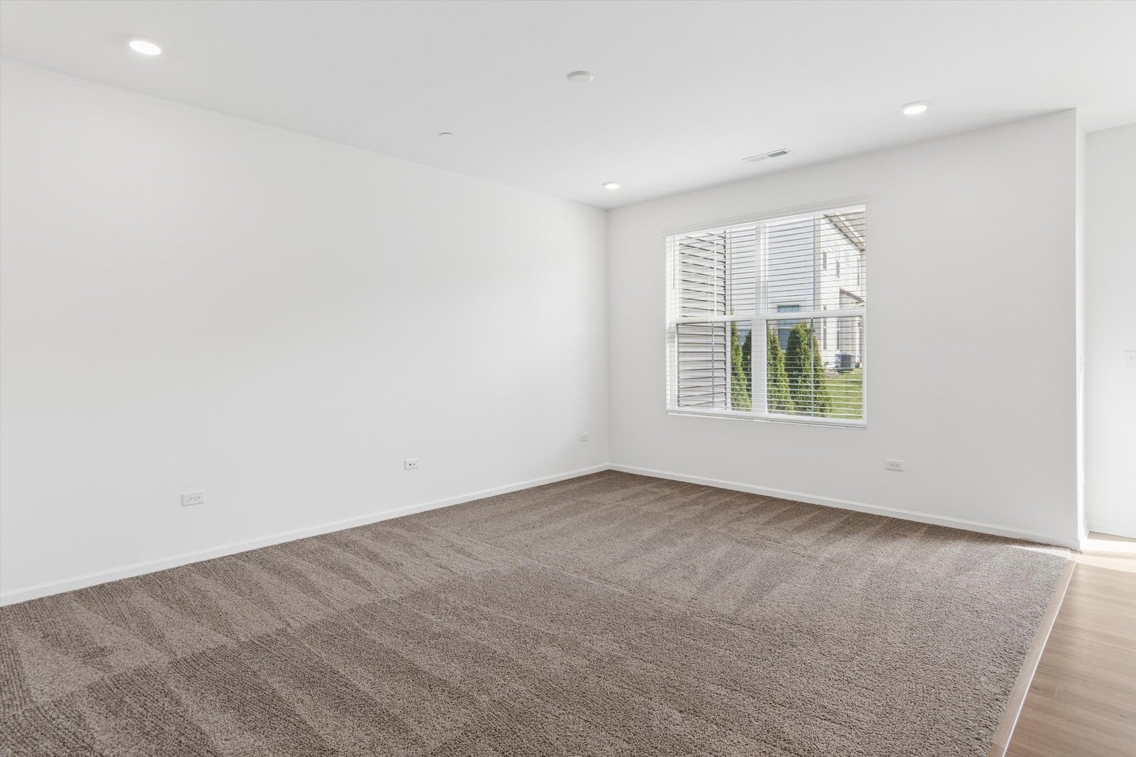 8489 Liberty Lane 8489