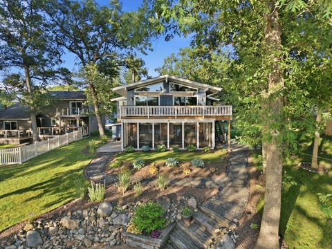 Photo of 2080 Hidden Valley Drive, Crown Point, IN 46307 (MLS # 12688528)