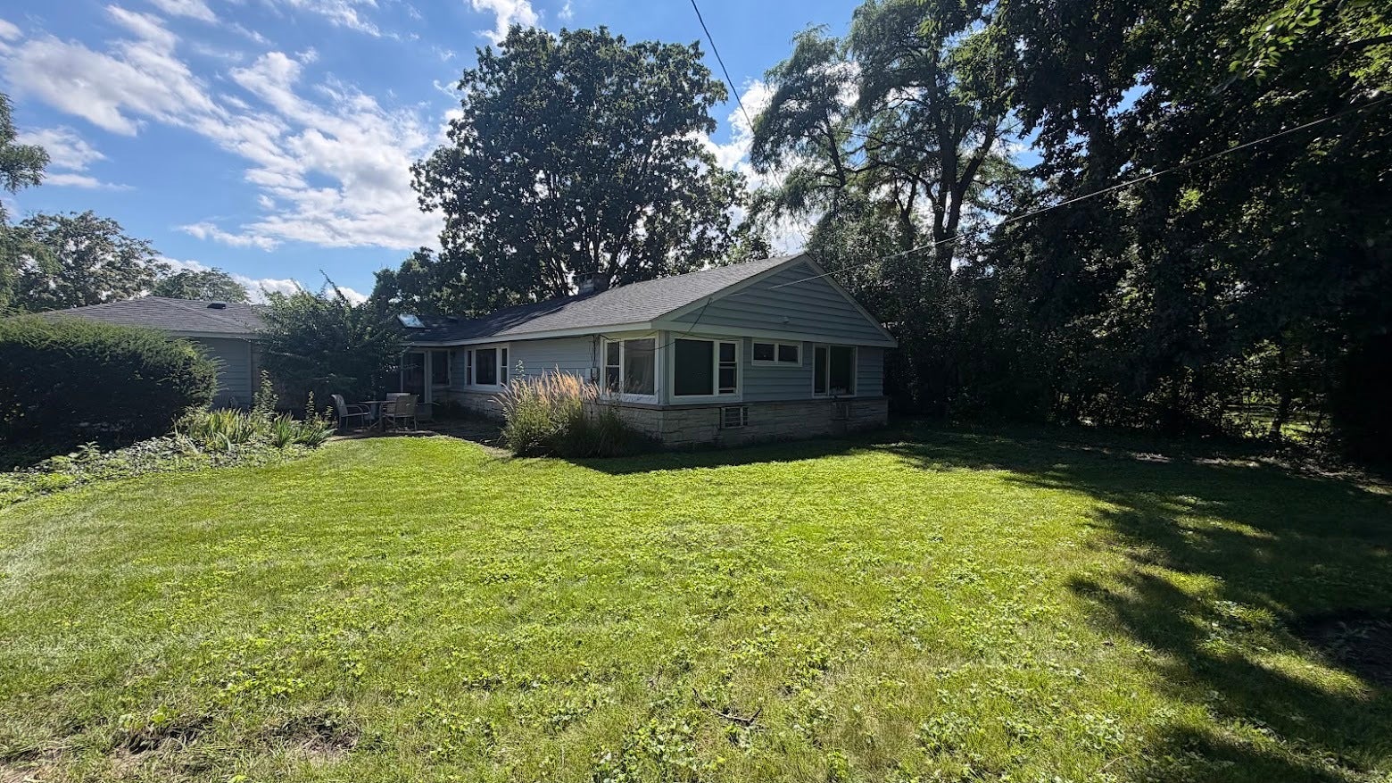 2164 Manor Lane